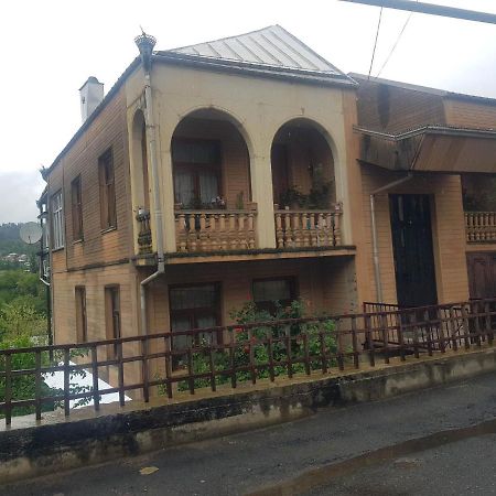Hotel Shaumiani Kutaisi Ngoại thất bức ảnh