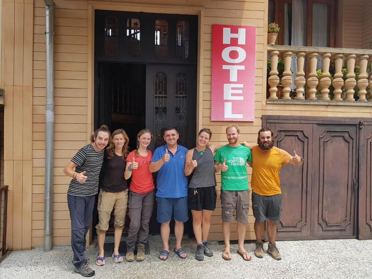 Hotel Shaumiani Kutaisi Ngoại thất bức ảnh