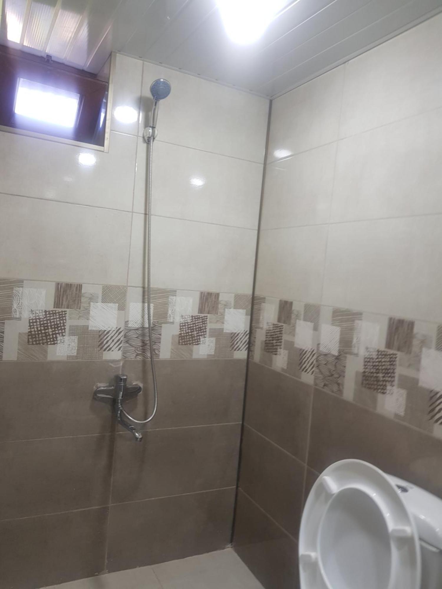Hotel Shaumiani Kutaisi Ngoại thất bức ảnh